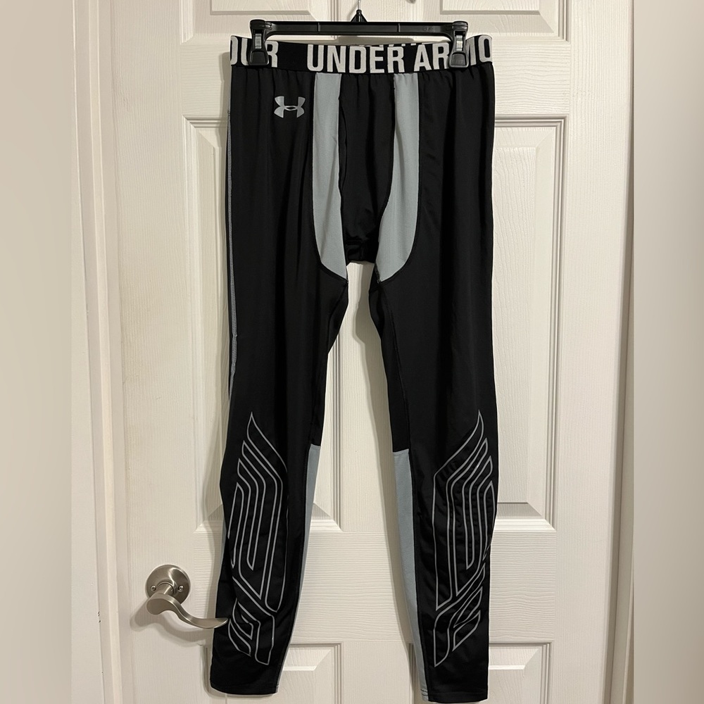Under Armour Youth Hockey long underwear size Large